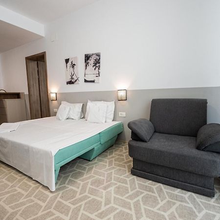 Hotel Clas Mamaia Nord Năvodari Εξωτερικό φωτογραφία