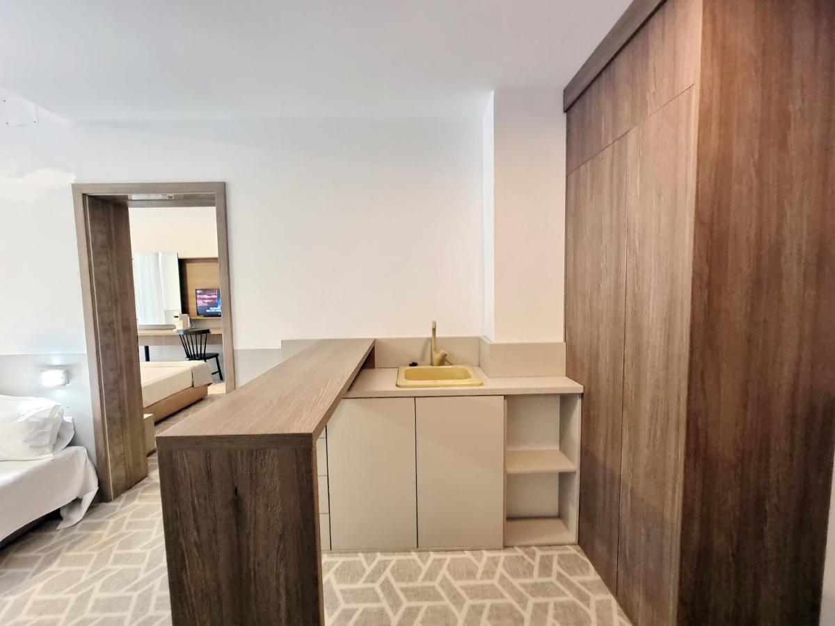 Hotel Clas Mamaia Nord Năvodari Εξωτερικό φωτογραφία