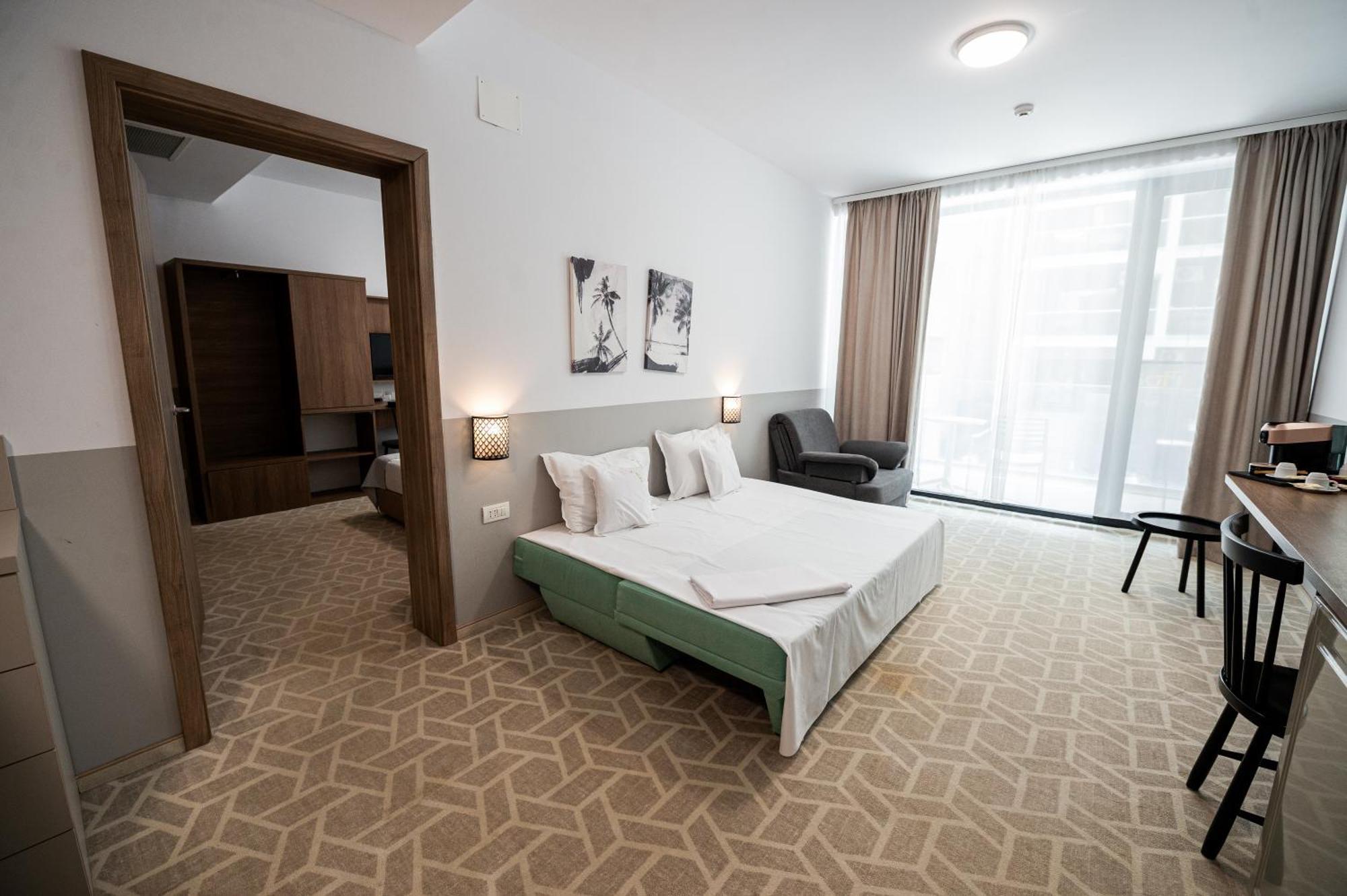 Hotel Clas Mamaia Nord Năvodari Εξωτερικό φωτογραφία