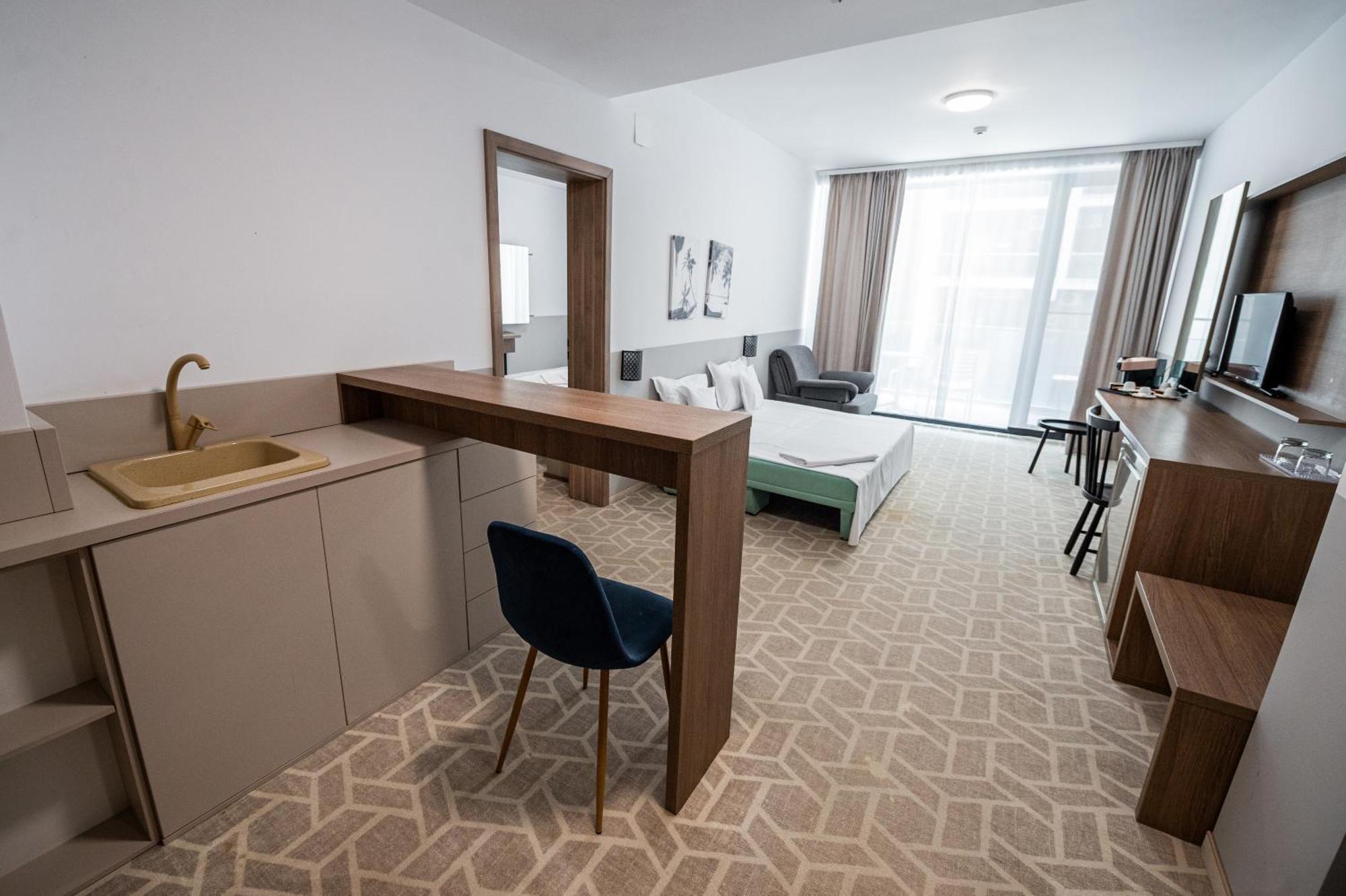 Hotel Clas Mamaia Nord Năvodari Εξωτερικό φωτογραφία