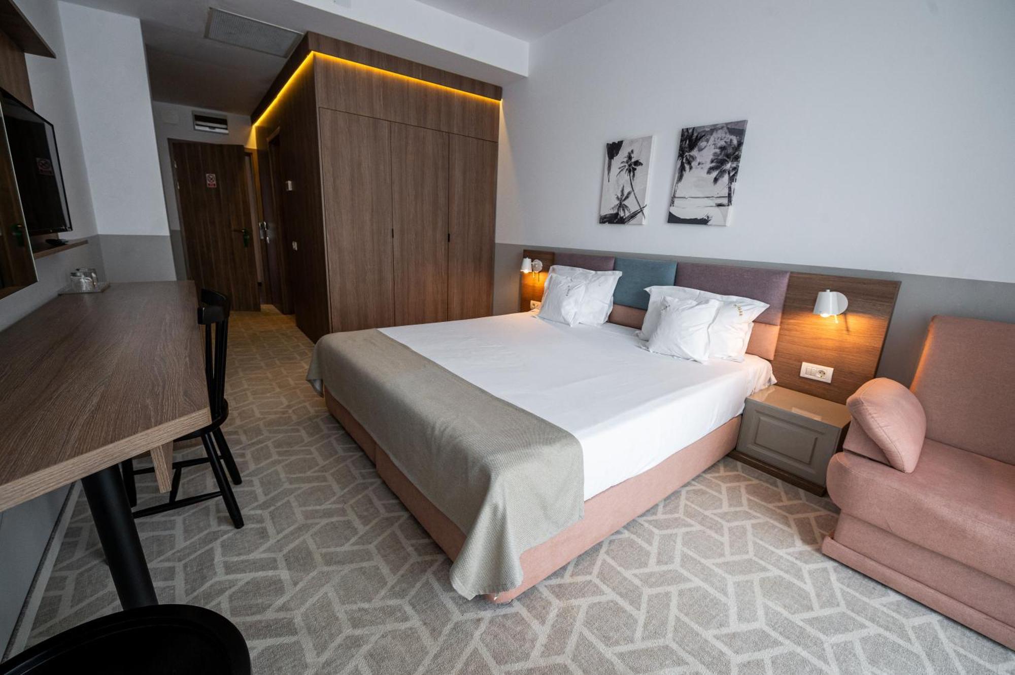 Hotel Clas Mamaia Nord Năvodari Εξωτερικό φωτογραφία